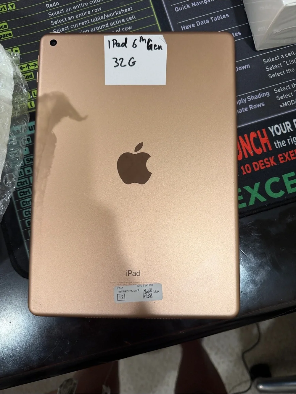 Apple iPad Tablet - White Front, Silver Back